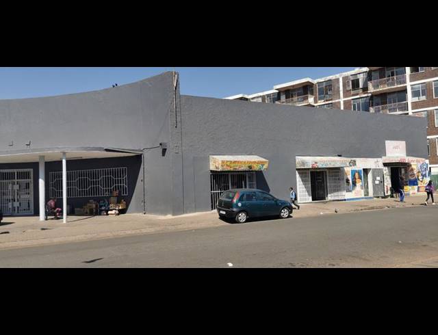 BUSINESS FOR SALE IN BELLEVUE